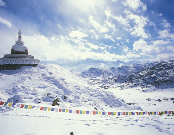 Ladakh in April – A Detailed Guide to Plan a Ladakh Trip in April